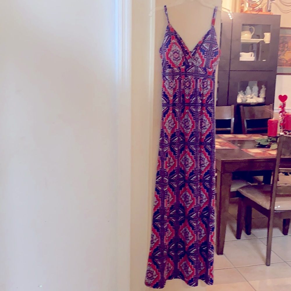 Beautiful Kristin Nicole Red Blue White Maxi Dress
